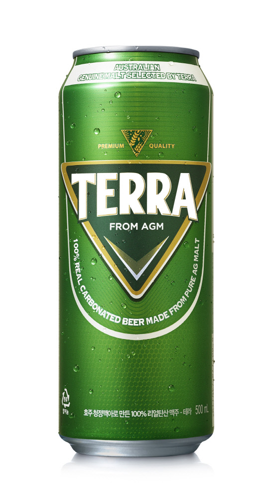 하이트진로가 테라 500㎖캔 제품의 가격을 인하한다. <하이트진로 제공>